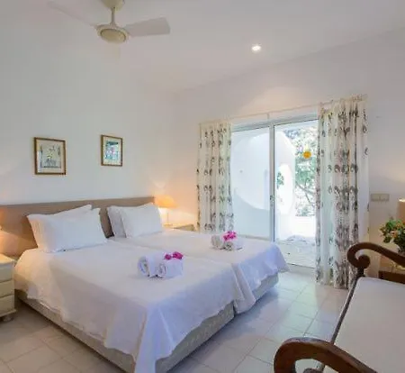 빌라 Sleeps 8 Pool *