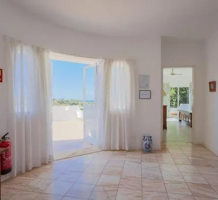 Sleeps 8 Pool Galvana